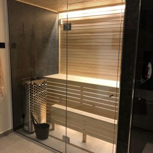 Bastuglas 1930×2300 glasvägg bastu Måttanpassad