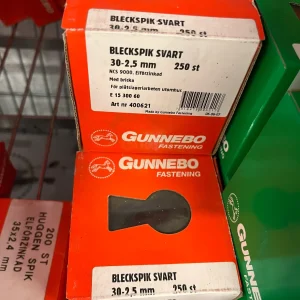 OUTLET Bleckspik Svart 30×2,5mm 250st
