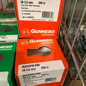 OUTLET Bleckspik Röd 30×2,5mm 250st