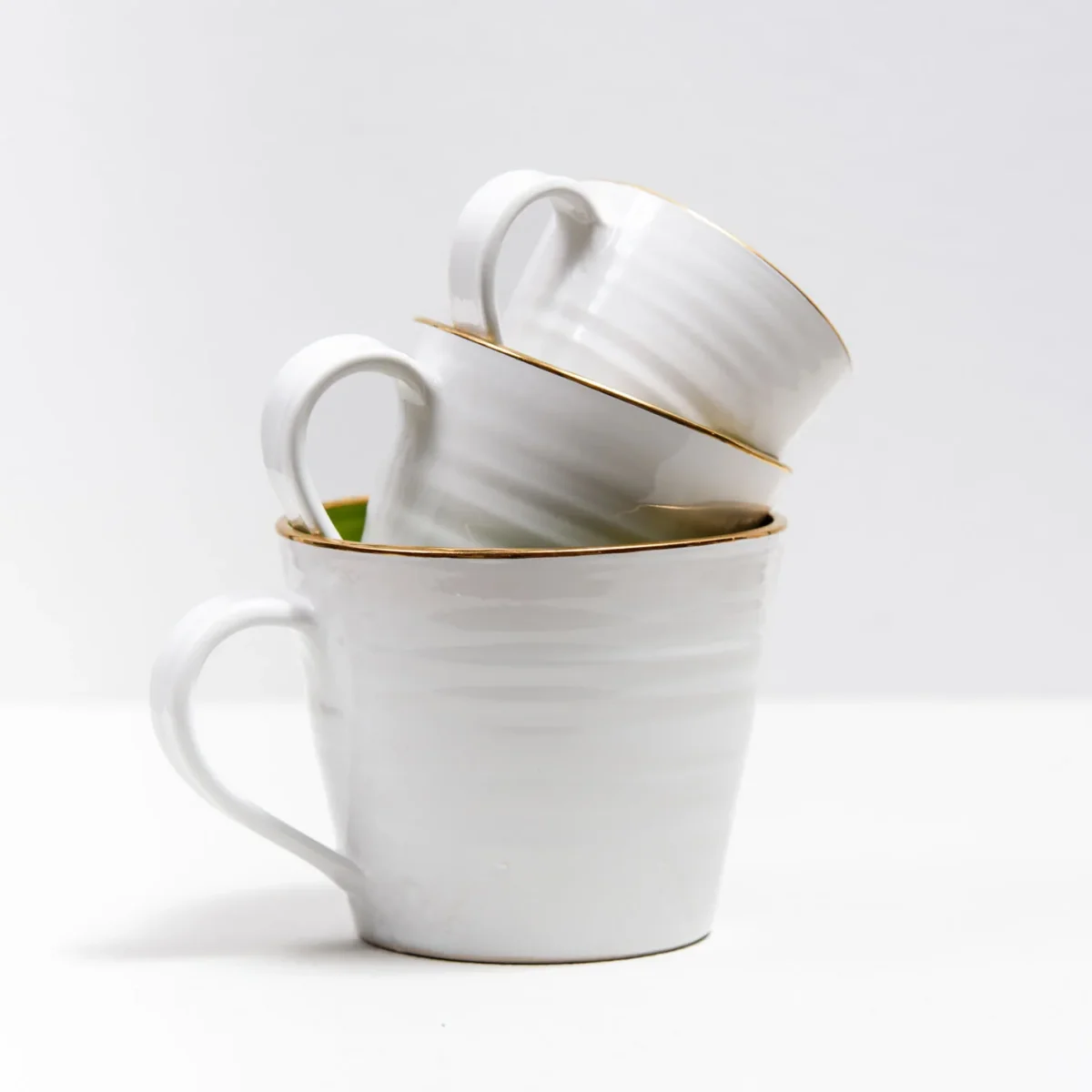 Kaffekopp med guldkant i lergods - Bild 6